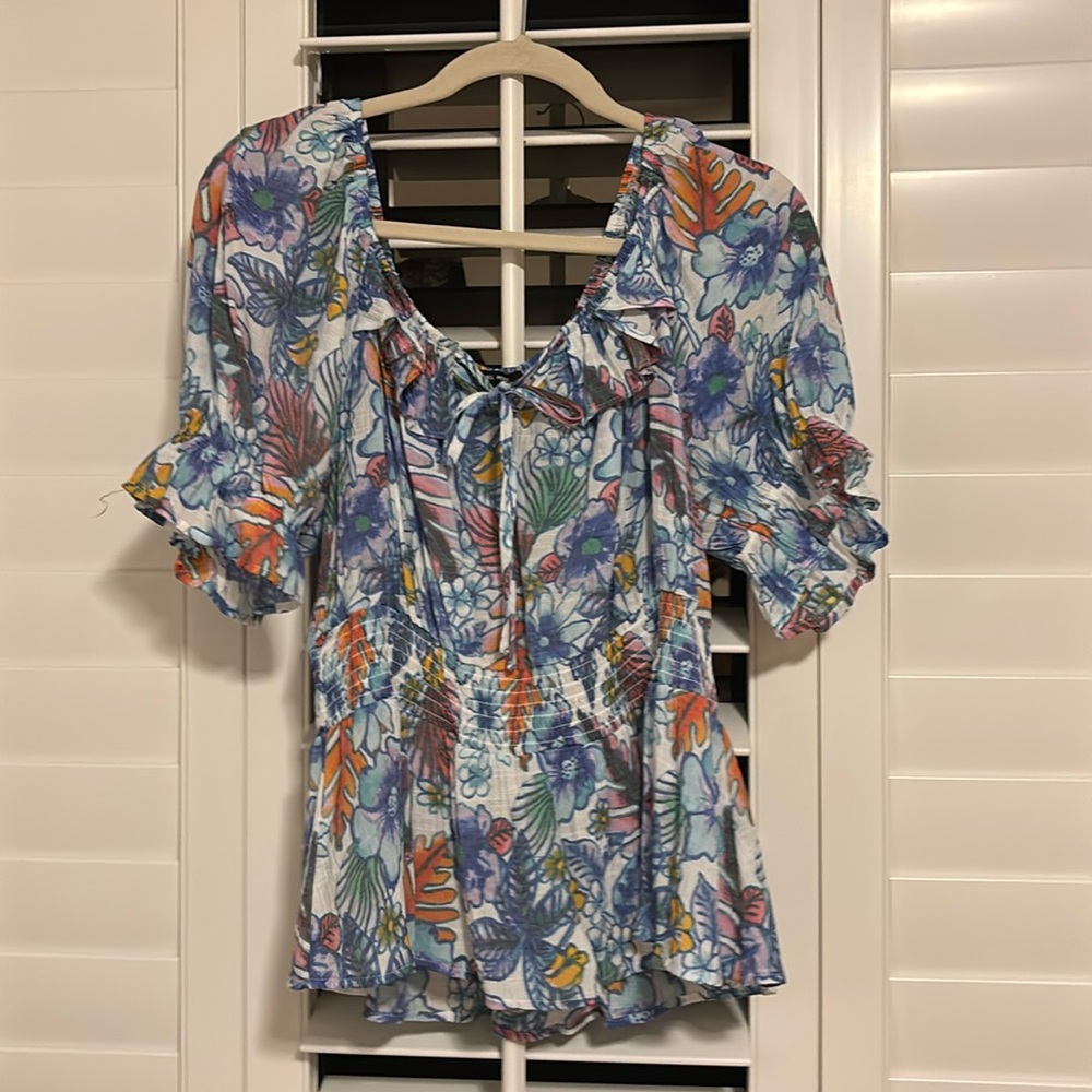 Floral top